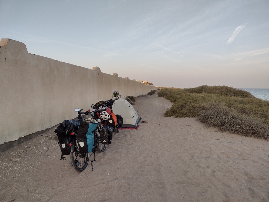 Zeltplatz in Muscat am Strand