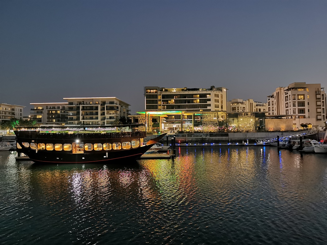 Yacht-Becken Marina Muscat