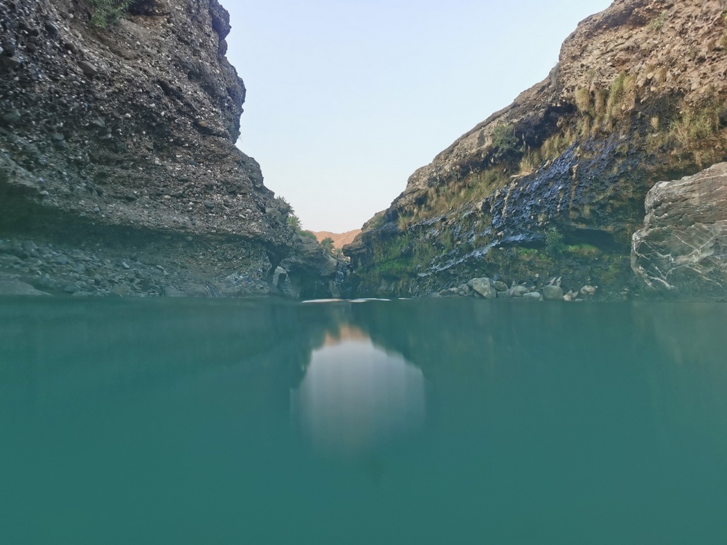 Wadi vom Wasser aus fotografiert