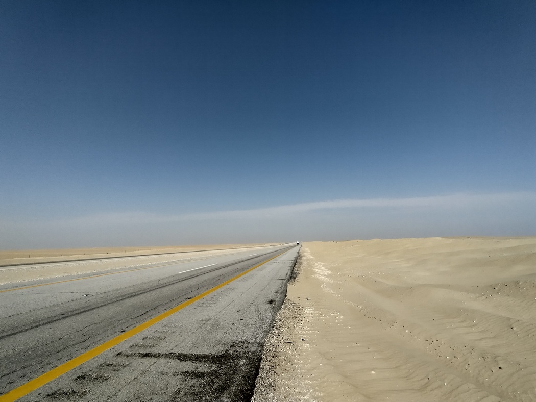 Straße in der Wüste