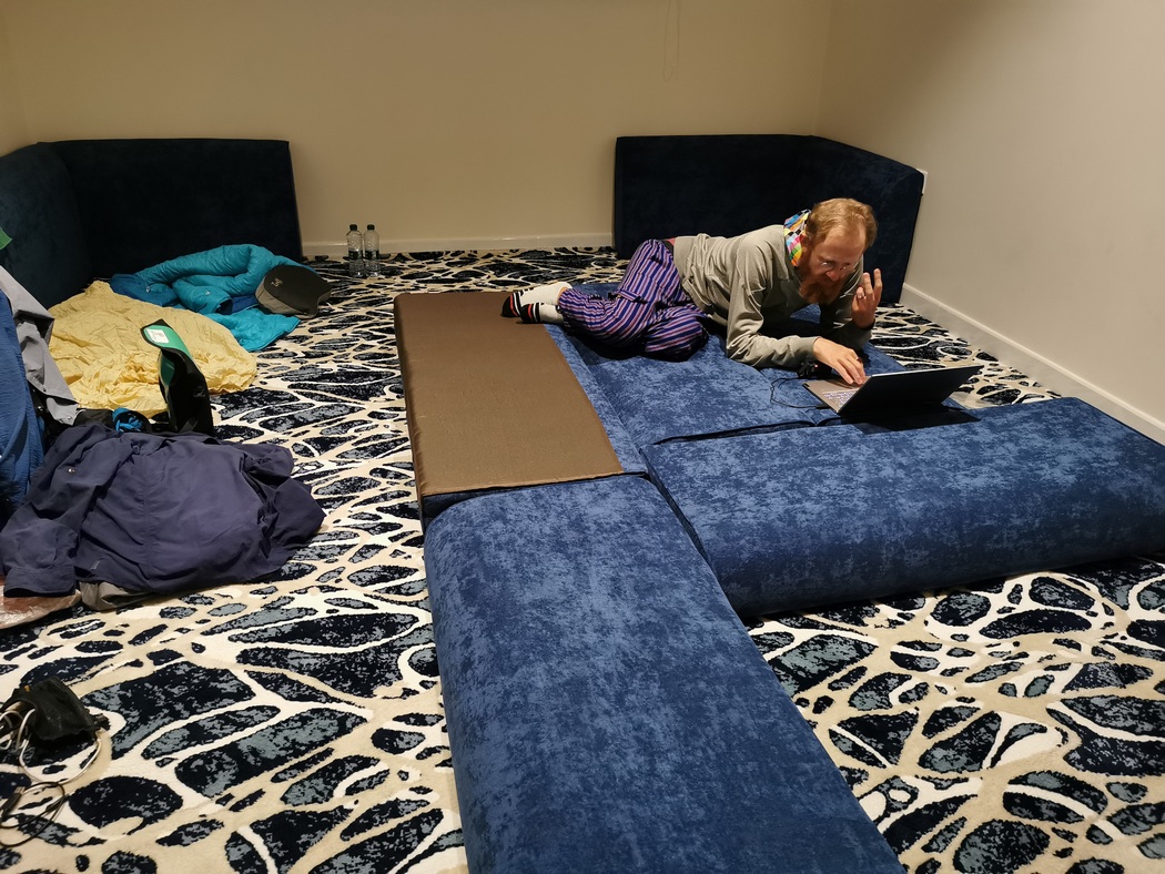 Liegefläche aus Polstern