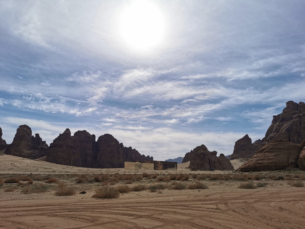 Spiegelhaus in der Wüste