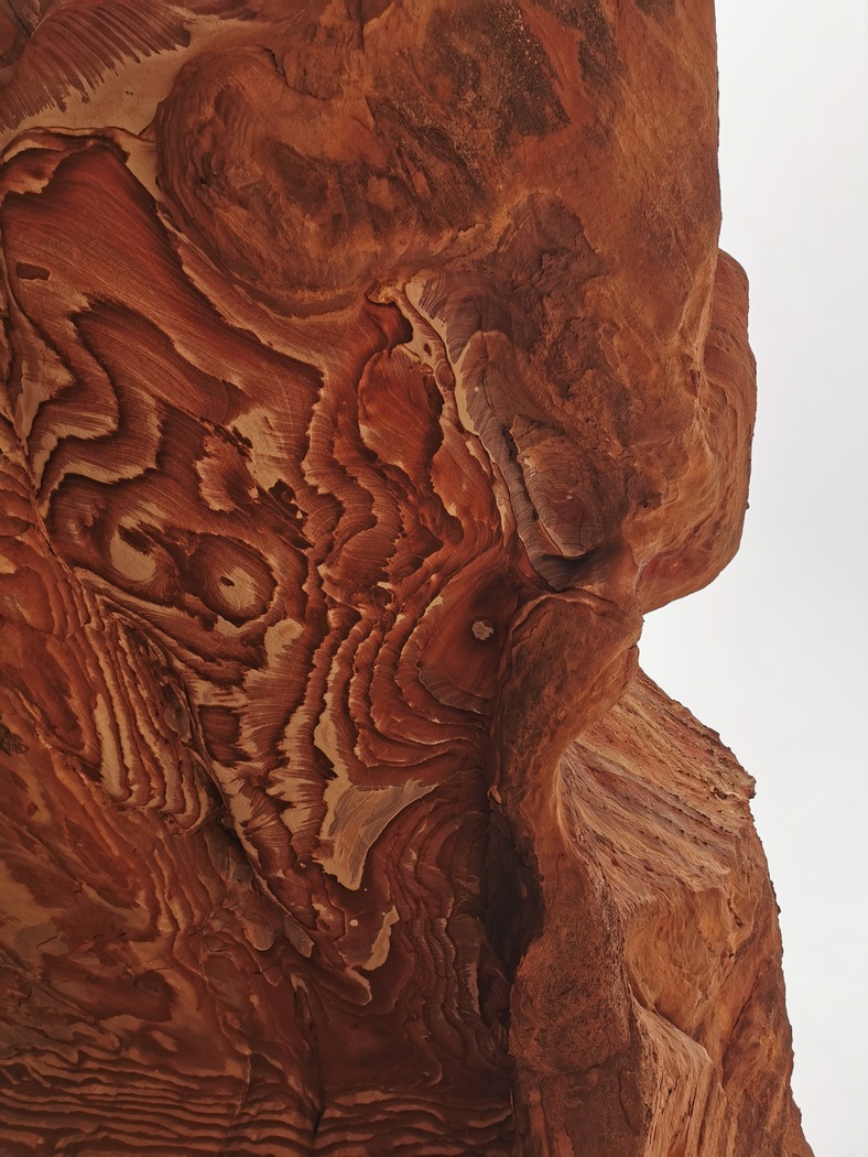 Faszinierende Gesteinsfärbungen